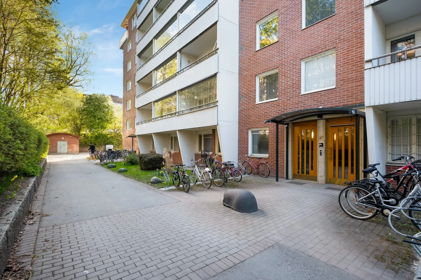 Bostadsrätt, Bygatan 37, Huvudsta, Solna
