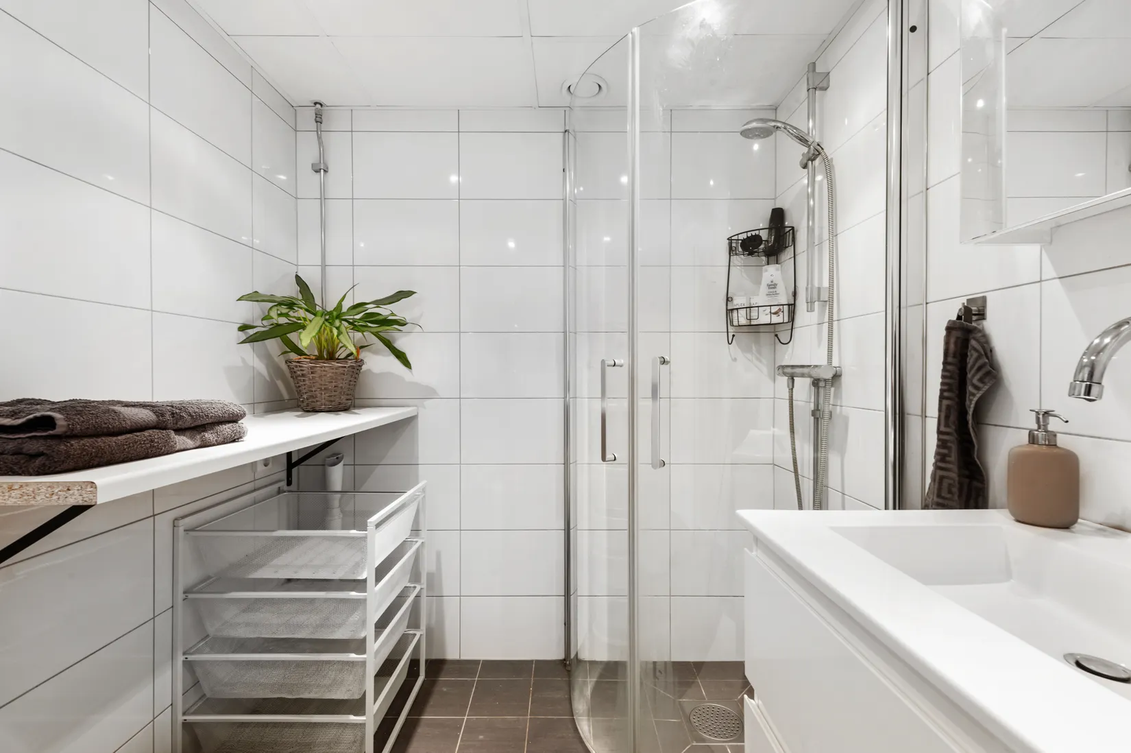 Bostadsrätt, Värtavägen 84, Viggbyholm, Täby