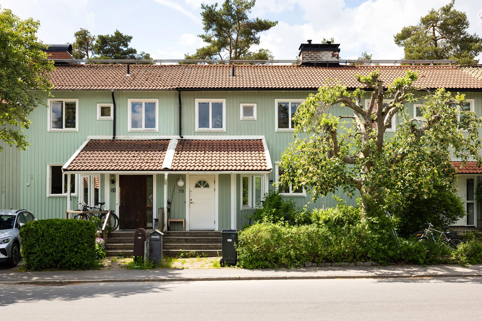 Radhus, Ljusnevägen 78, Bagarmossen, Stockholm