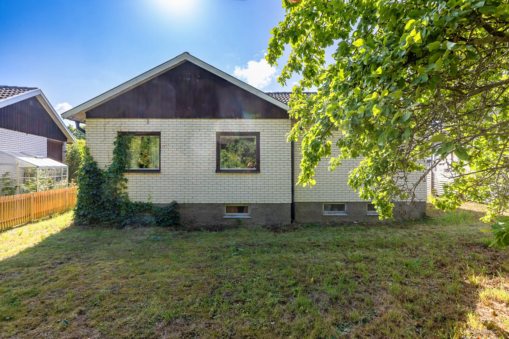 Villa, Hösträngsvägen 13, Valsätra, Uppsala