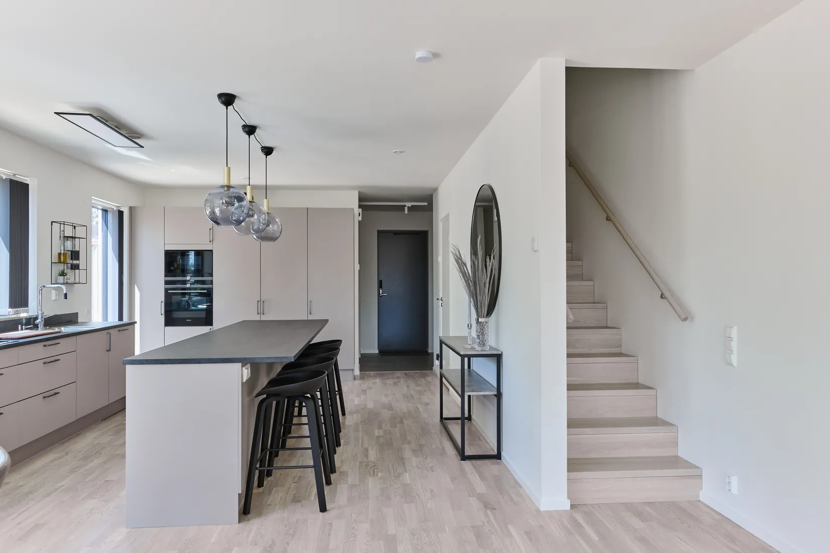 Radhus, Reginastigen 23B, Glömsta, Huddinge