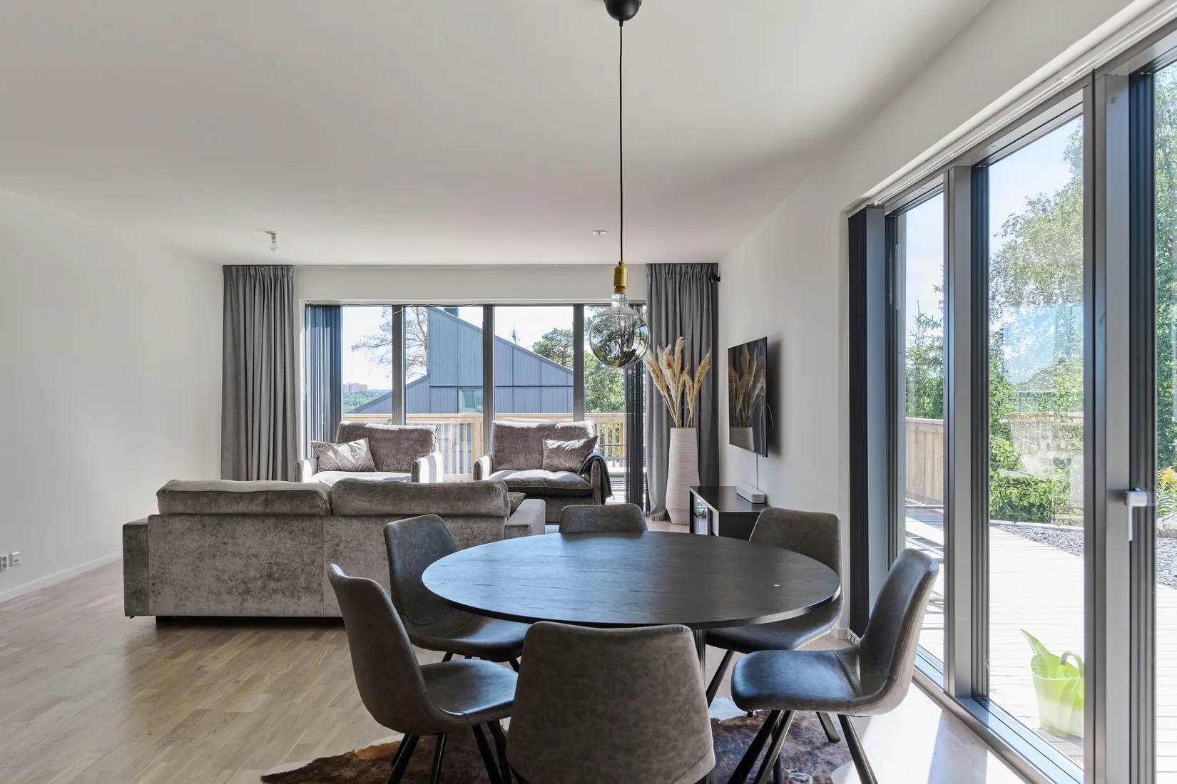 Radhus, Reginastigen 23B, Glömsta, Huddinge