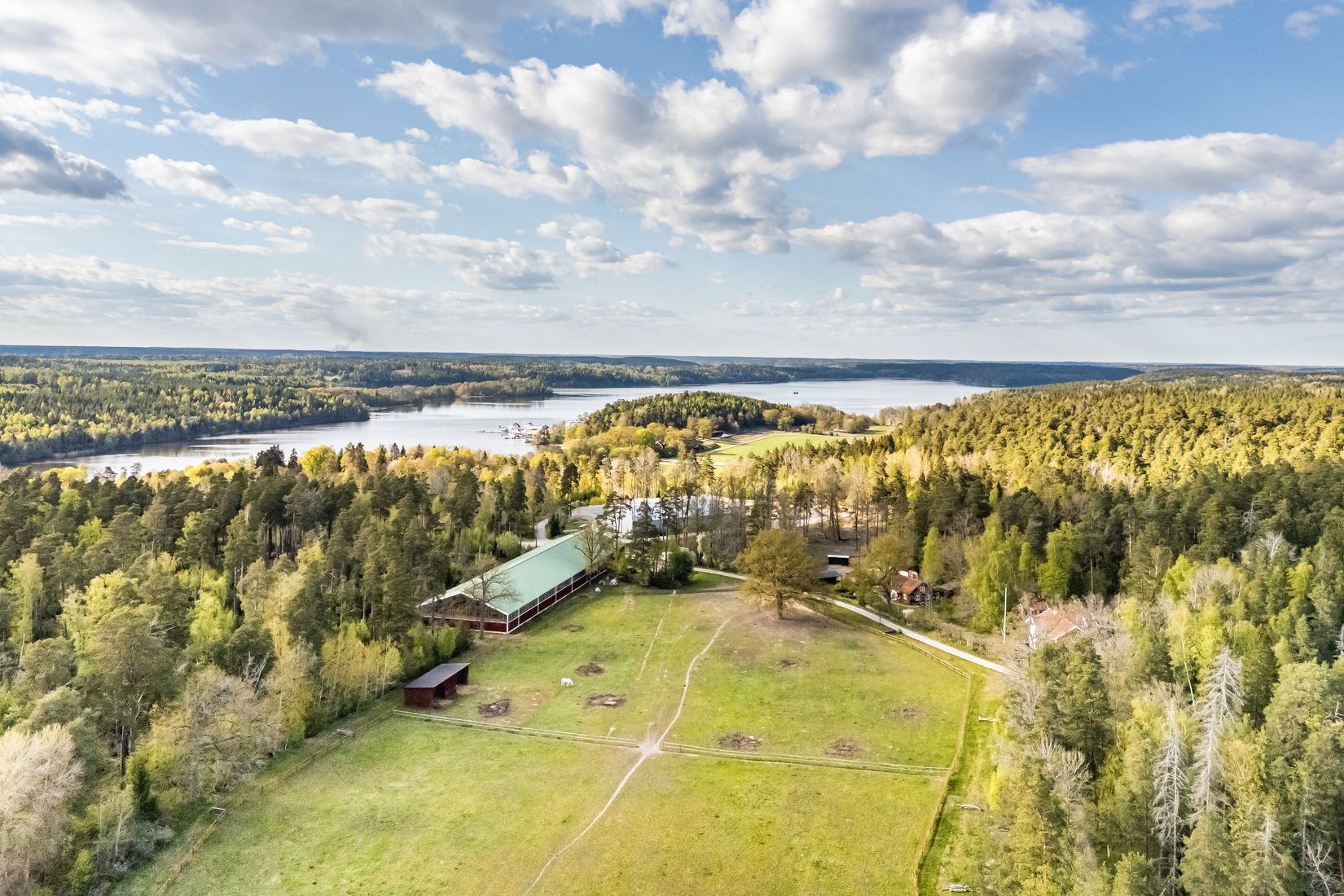 Villa, Sankt Eriks Väg 12, Stäket, Järfälla