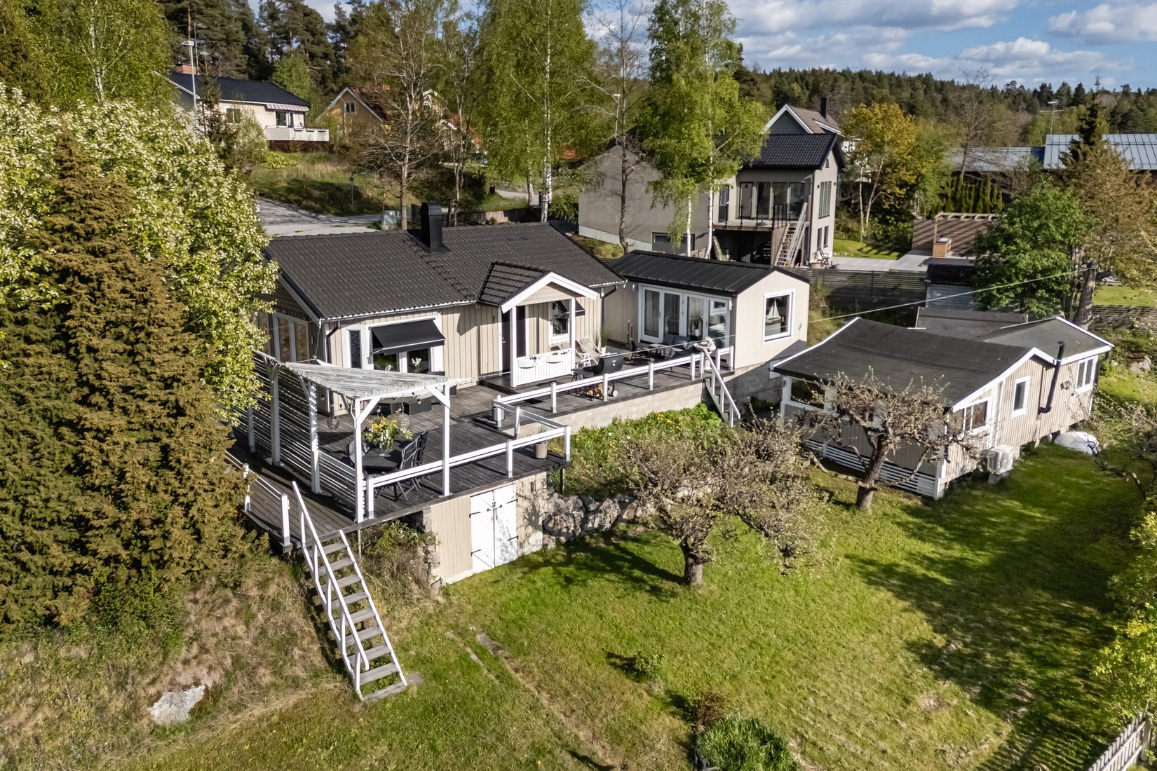Villa, Sankt Eriks Väg 12, Stäket, Järfälla