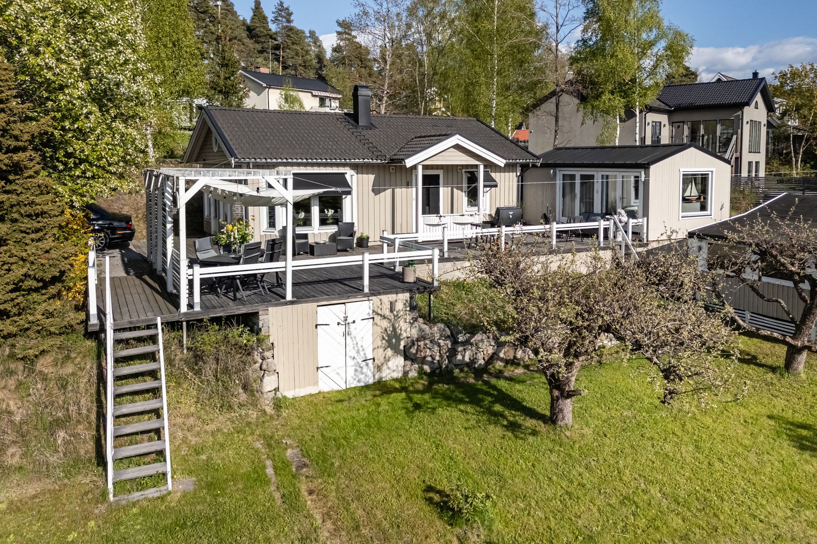 Villa, Sankt Eriks Väg 12, Stäket, Järfälla