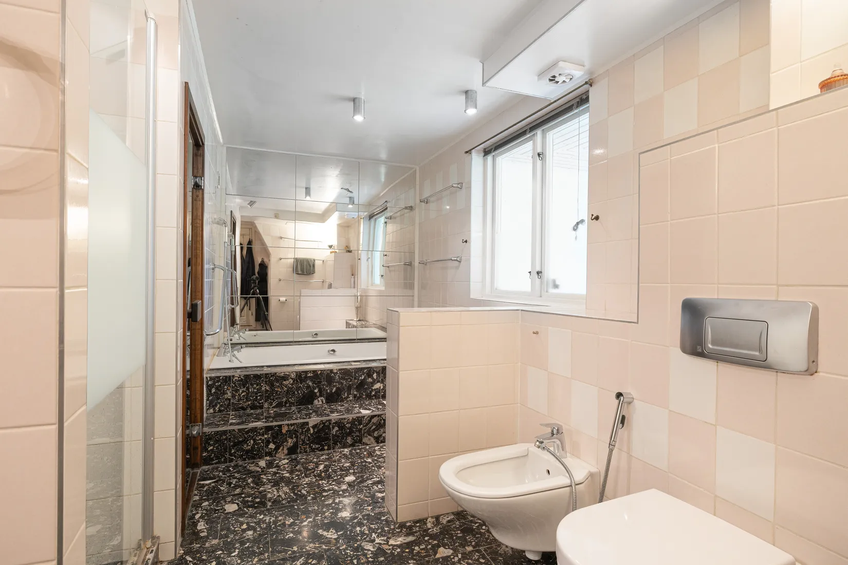 Villa, Näsbyvägen 5, Roslags Näsby, Täby