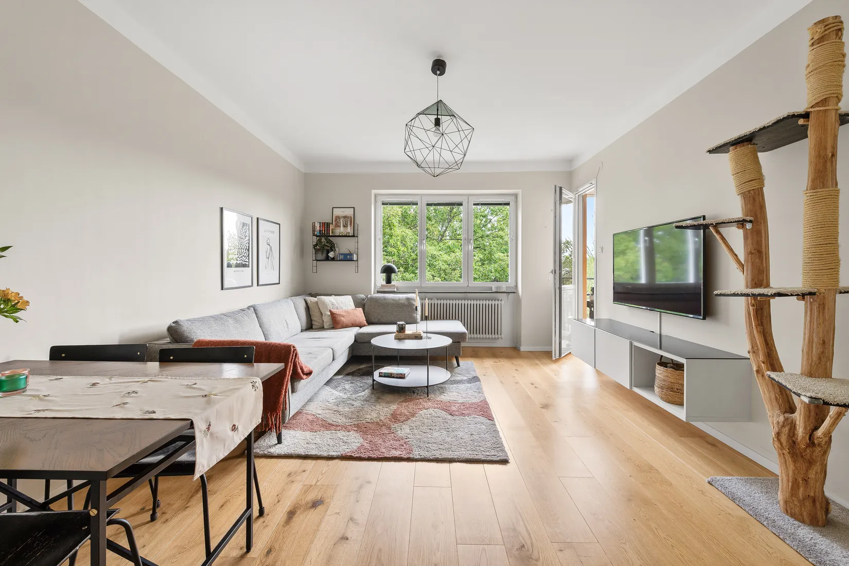 Bostadsrätt, Snörmakarvägen 49, 3 tr., Bromma / Åkeshov, Stockholm