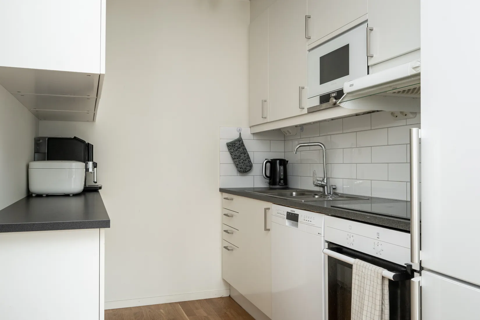 Bostadsrätt, Kansligränd 18, Kvarnbergsplan, Huddinge