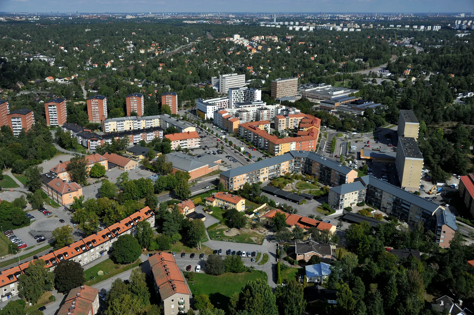 Bostadsrätt, Kansligränd 18, Kvarnbergsplan, Huddinge