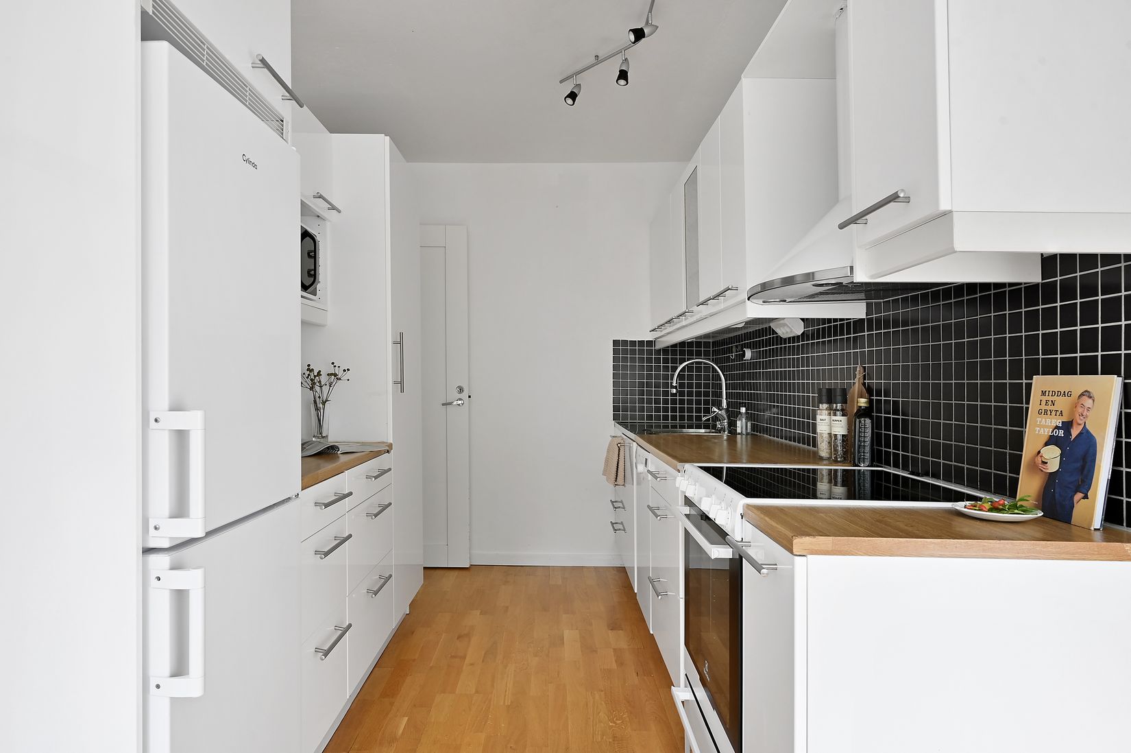 Bostadsrätt, Rondellen 10, Kallhäll Centrum, Järfälla