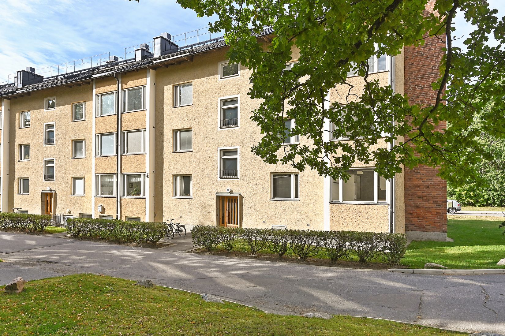 Bostadsrätt, Rondellen 10, Kallhäll Centrum, Järfälla