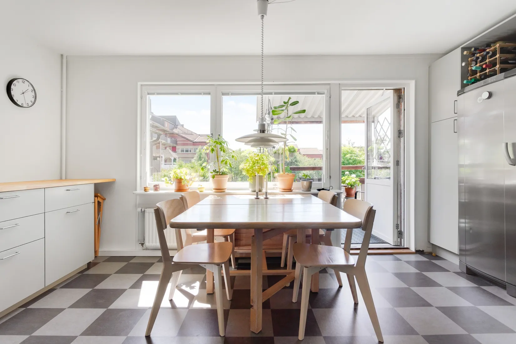 Bostadsrätt, Pilottorget 10, 3tr, Skarpnäck, Stockholm
