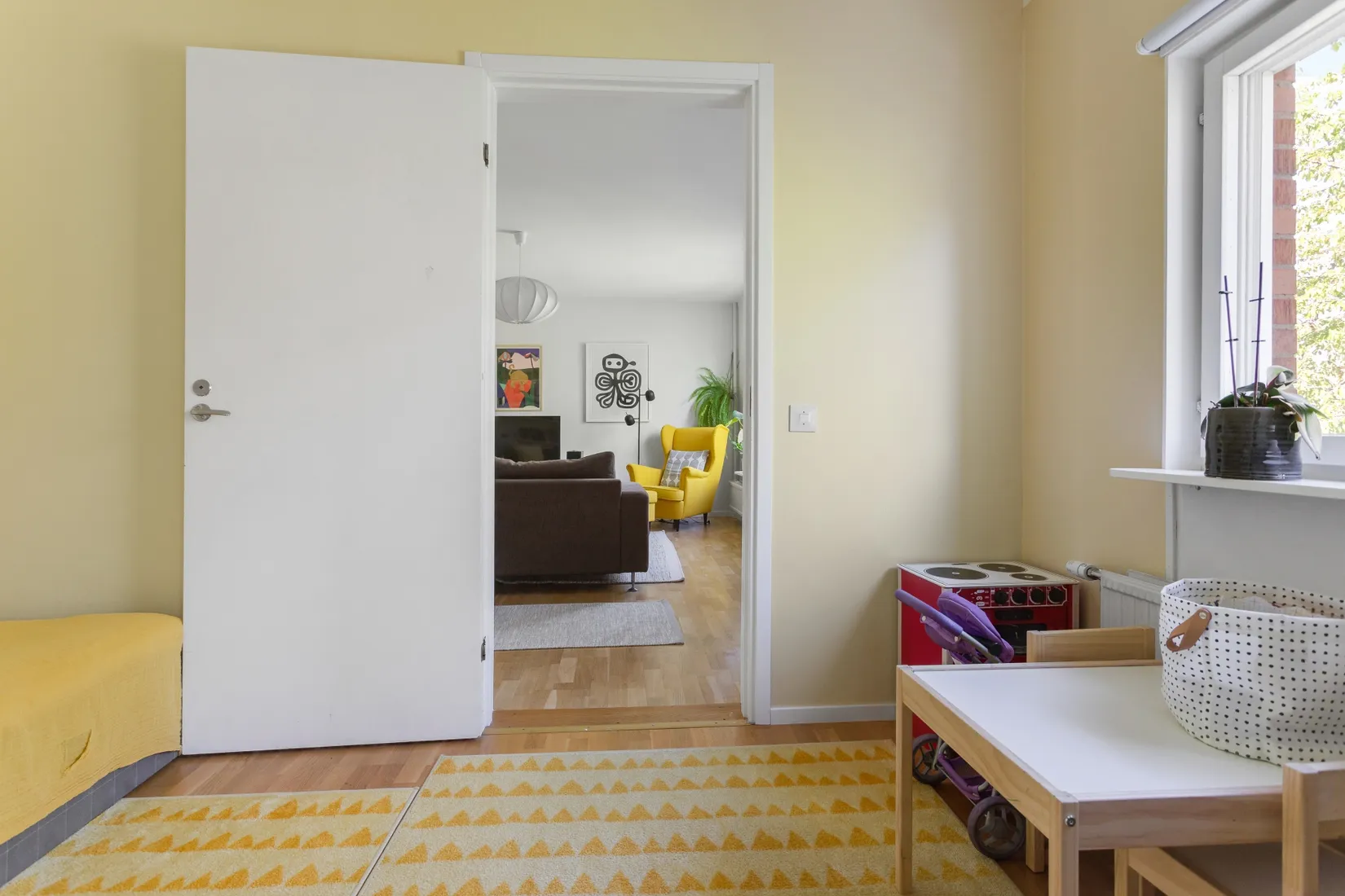 Bostadsrätt, Pilottorget 10, 3tr, Skarpnäck, Stockholm