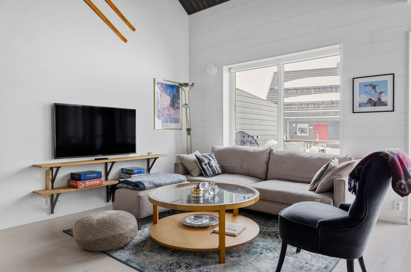 Bostadsrätt, Bärstigen 6B, Storhogna, Berg