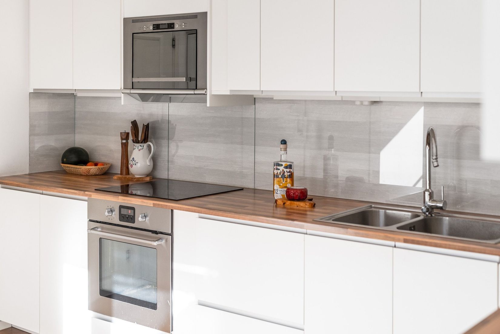 Radhus, Albert Engströms gata 154, Klockaretorpet, Norrköping