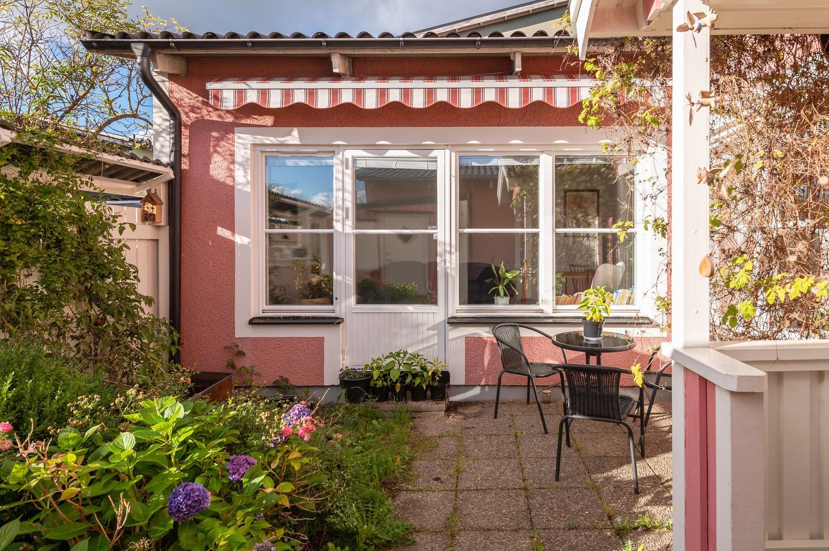 Radhus, Albert Engströms gata 154, Klockaretorpet, Norrköping