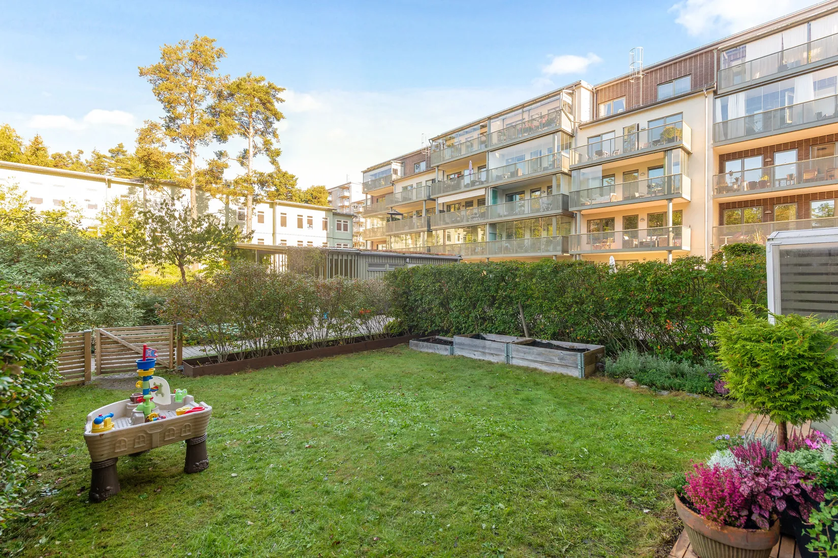 Bostadsrätt, Ågesta broväg 82, Farsta, Stockholm