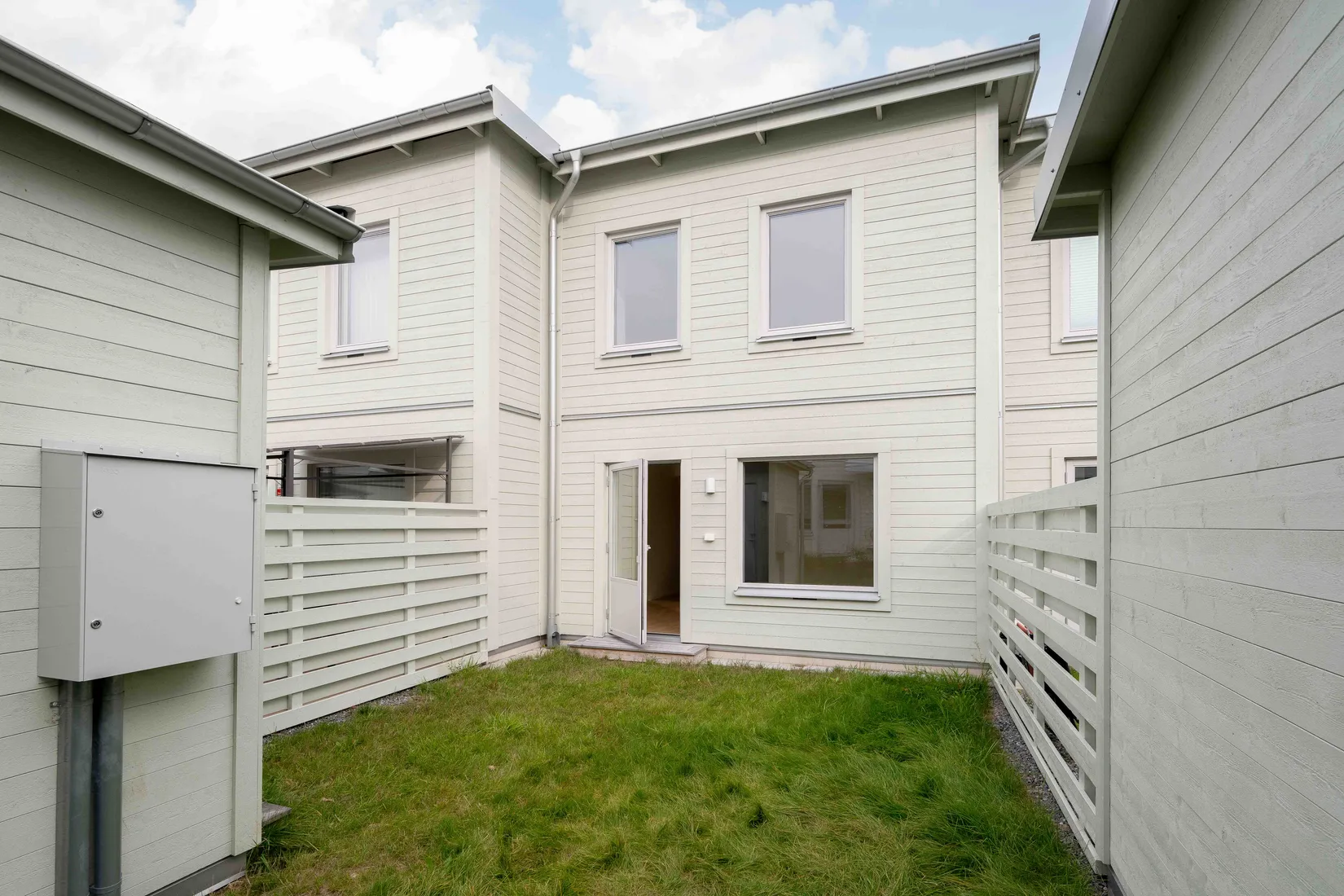 Bostadsrätt, Radhus, Viggholmsvägen 29, Skärholmen - Vårberg, Stockholm