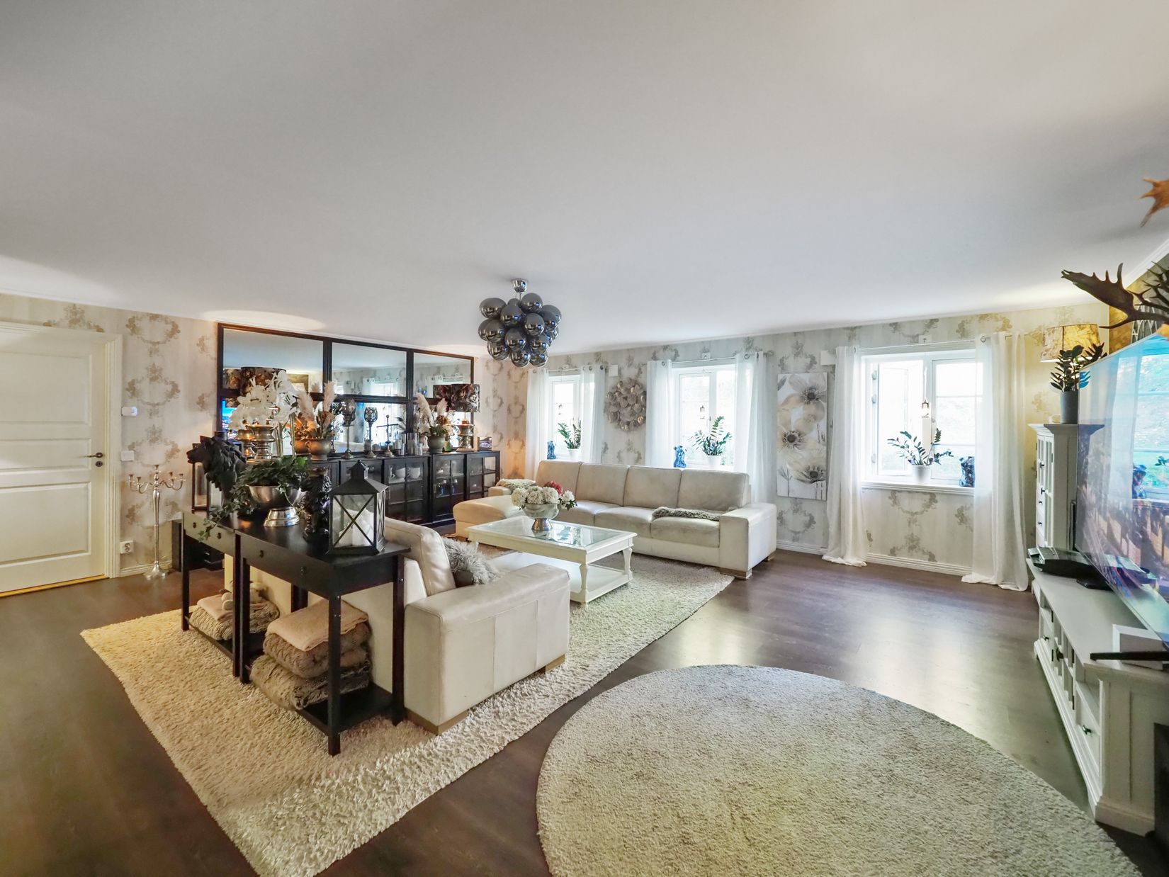 Villa, Grundbro Solbrinken 2, Strängnäs