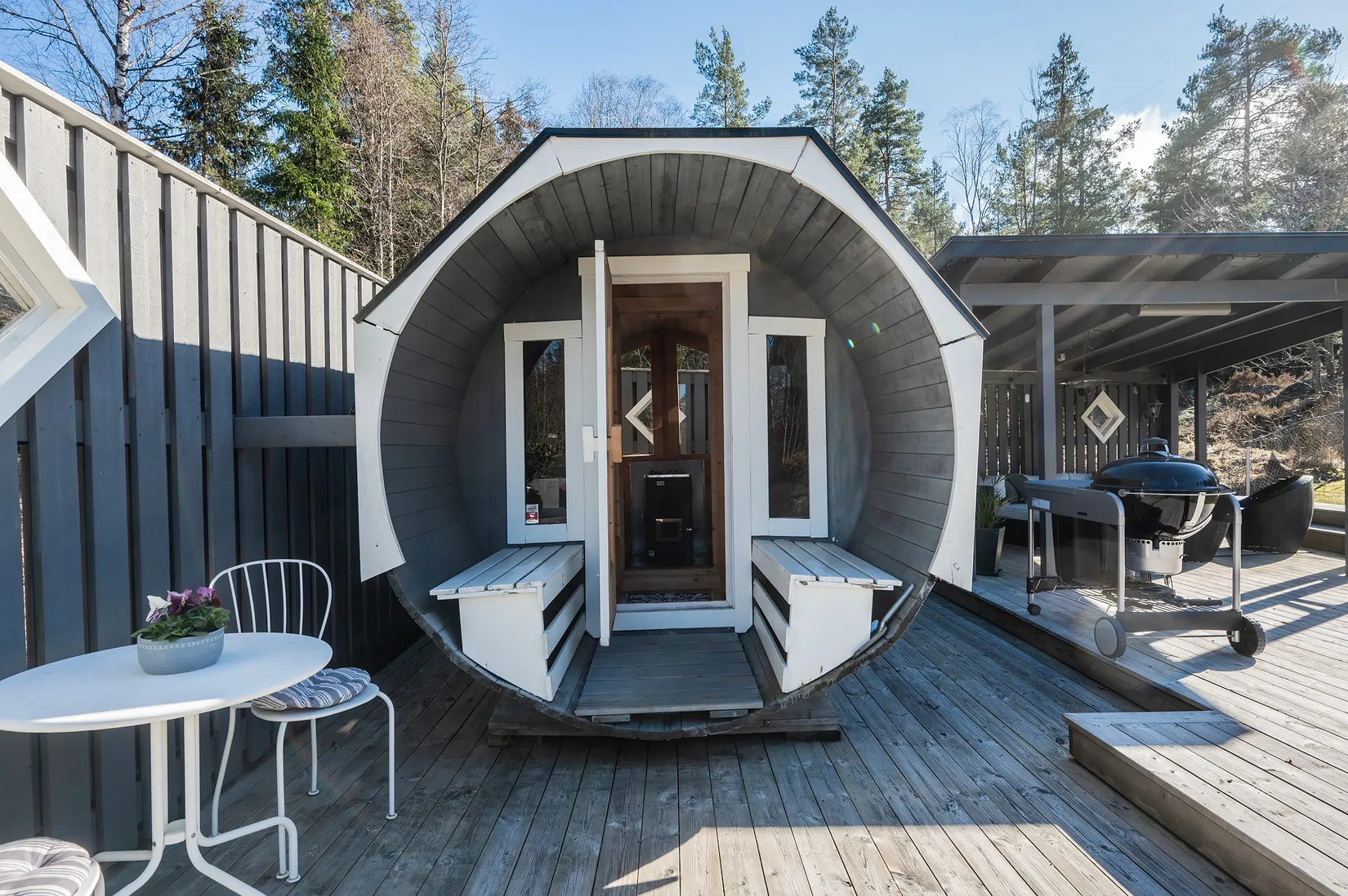 Villa, Abrahamsbergsvägen 26, Högmora, Huddinge