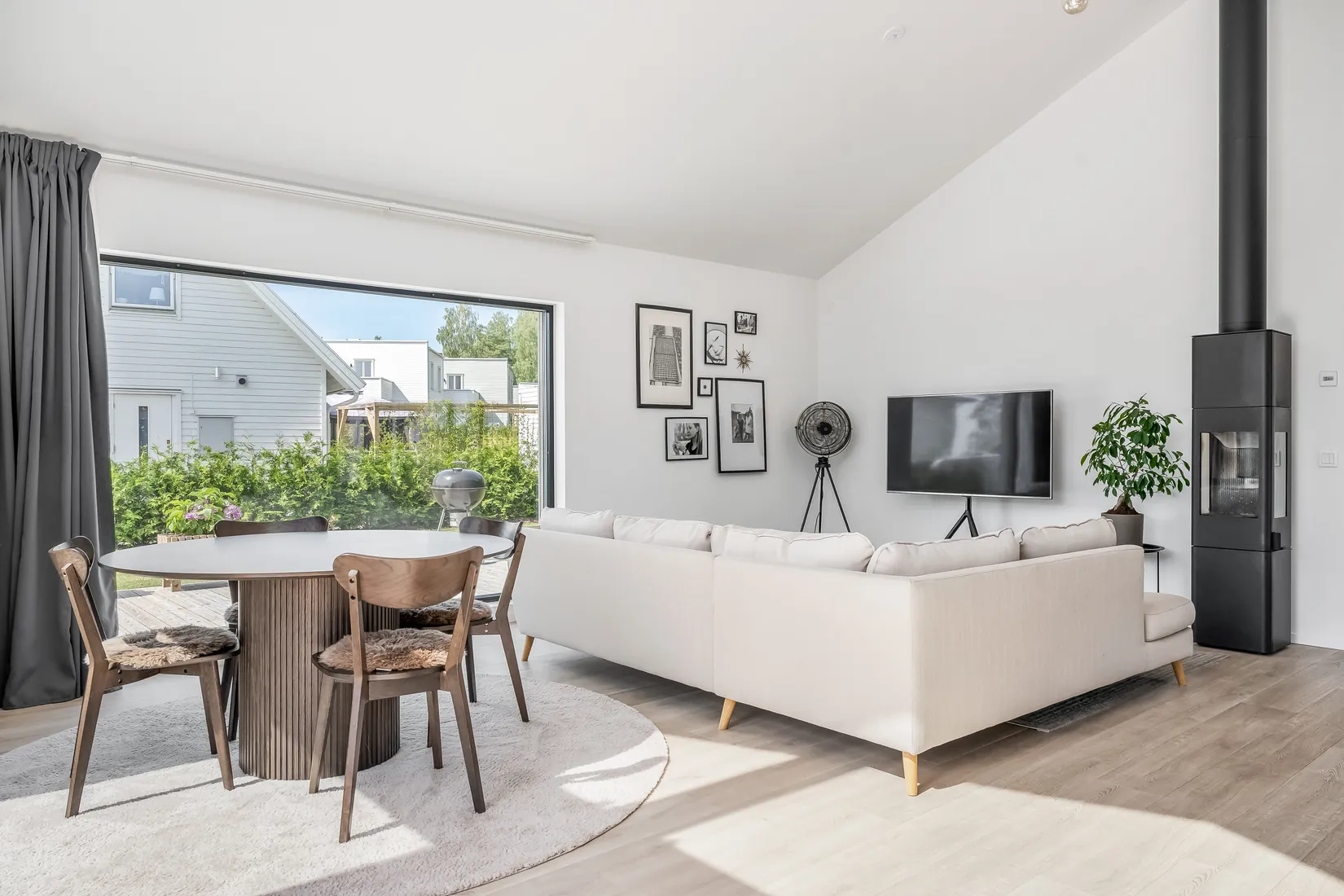 Villa, Skogstryvägen 14, Svärtinge skogsbacke, Norrköping