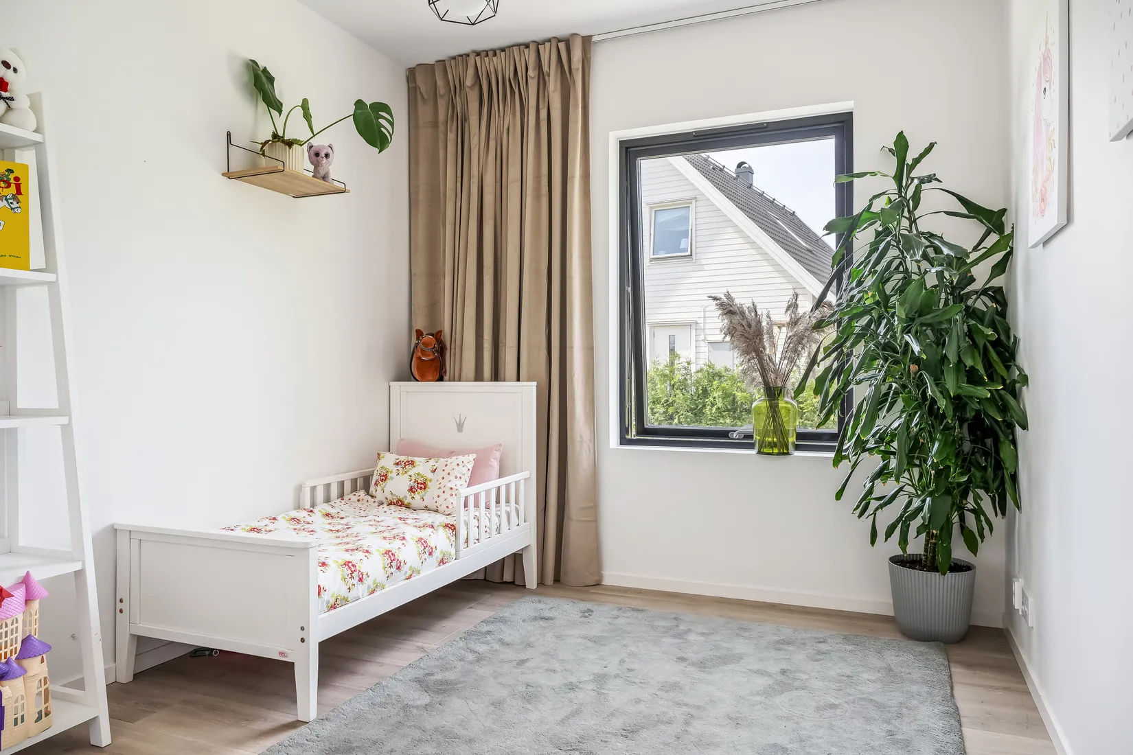 Villa, Skogstryvägen 14, Svärtinge skogsbacke, Norrköping