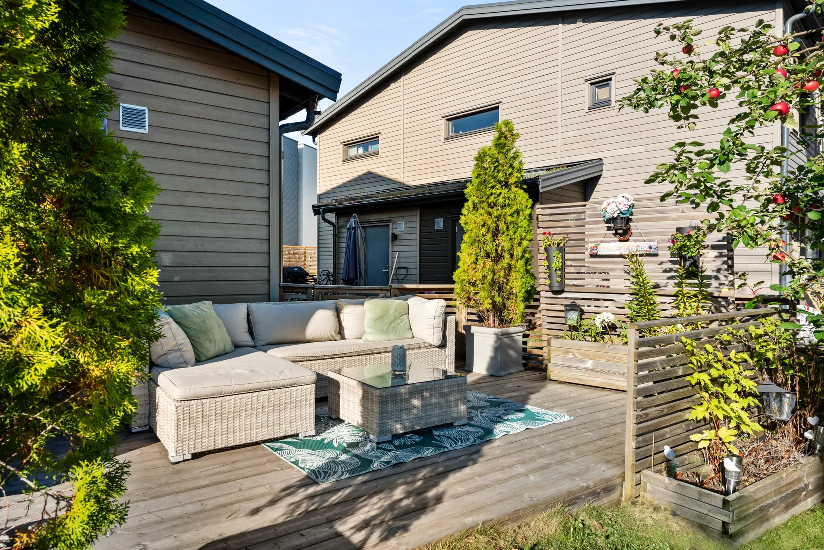 Radhus, Lövhagsvägen 23, Ullna Strand, Arninge, Täby
