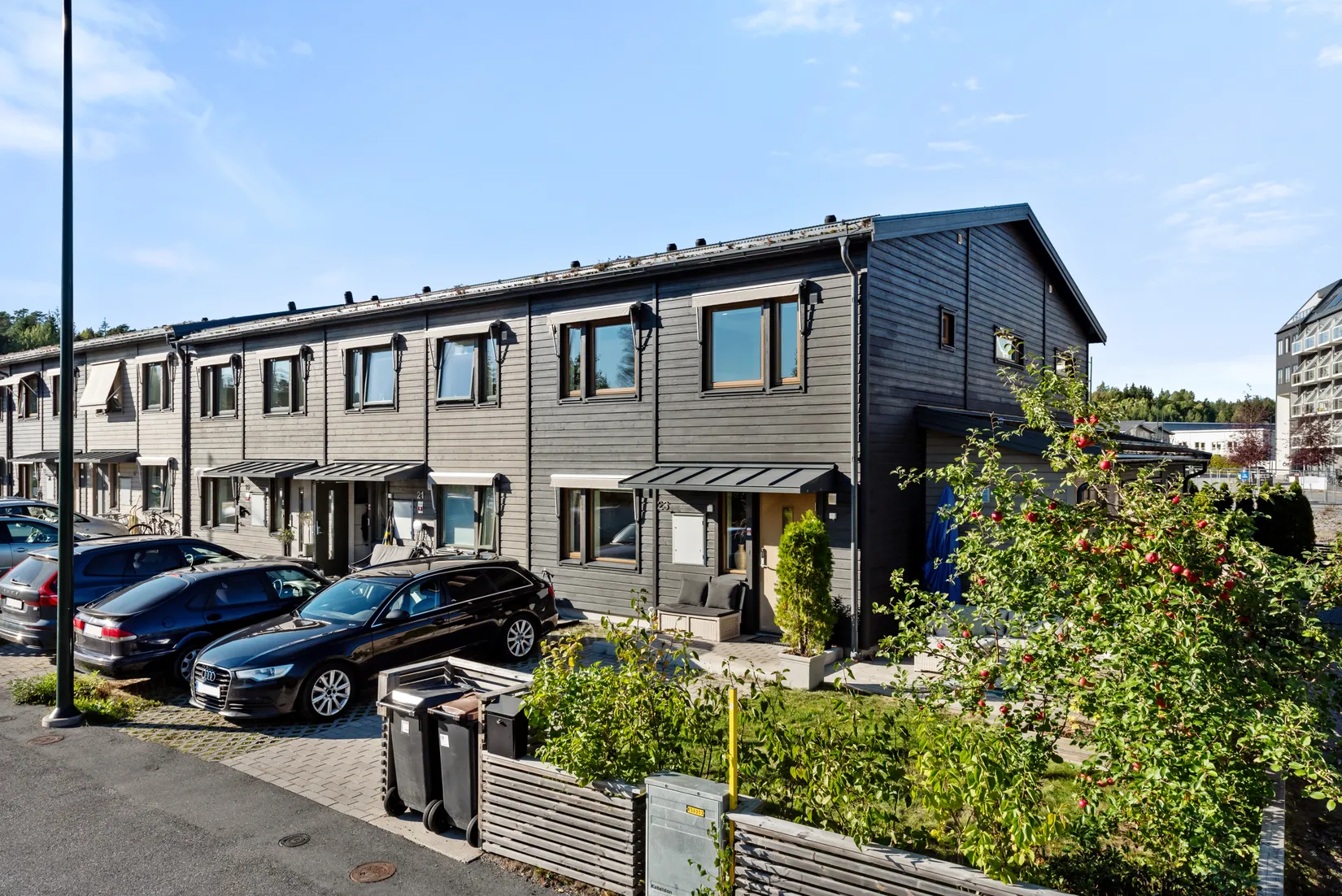 Radhus, Lövhagsvägen 23, Ullna Strand, Arninge, Täby
