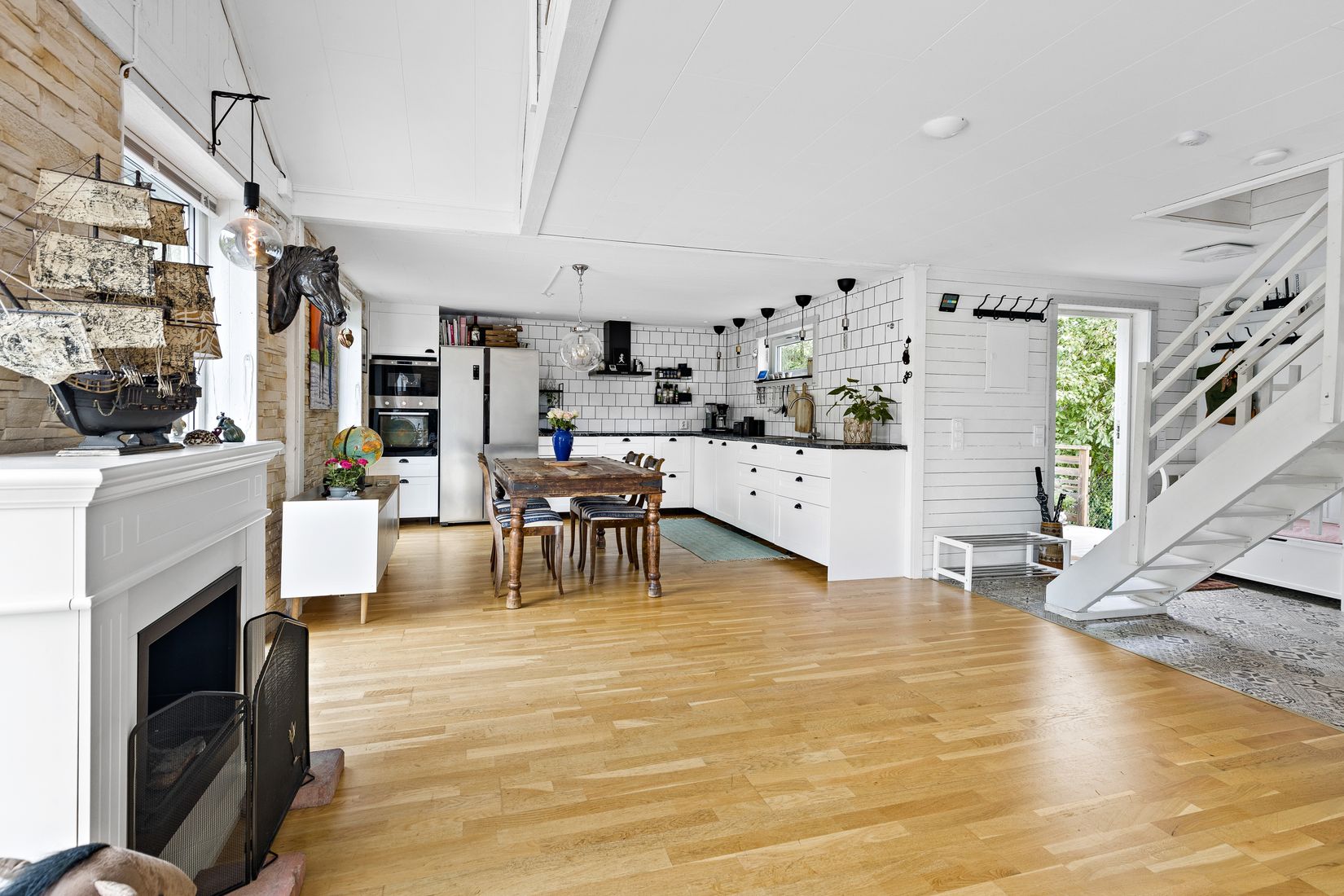 Villa, Trädgårdsodlarvägen 18, Bro/Saltvik, Upplands-Bro