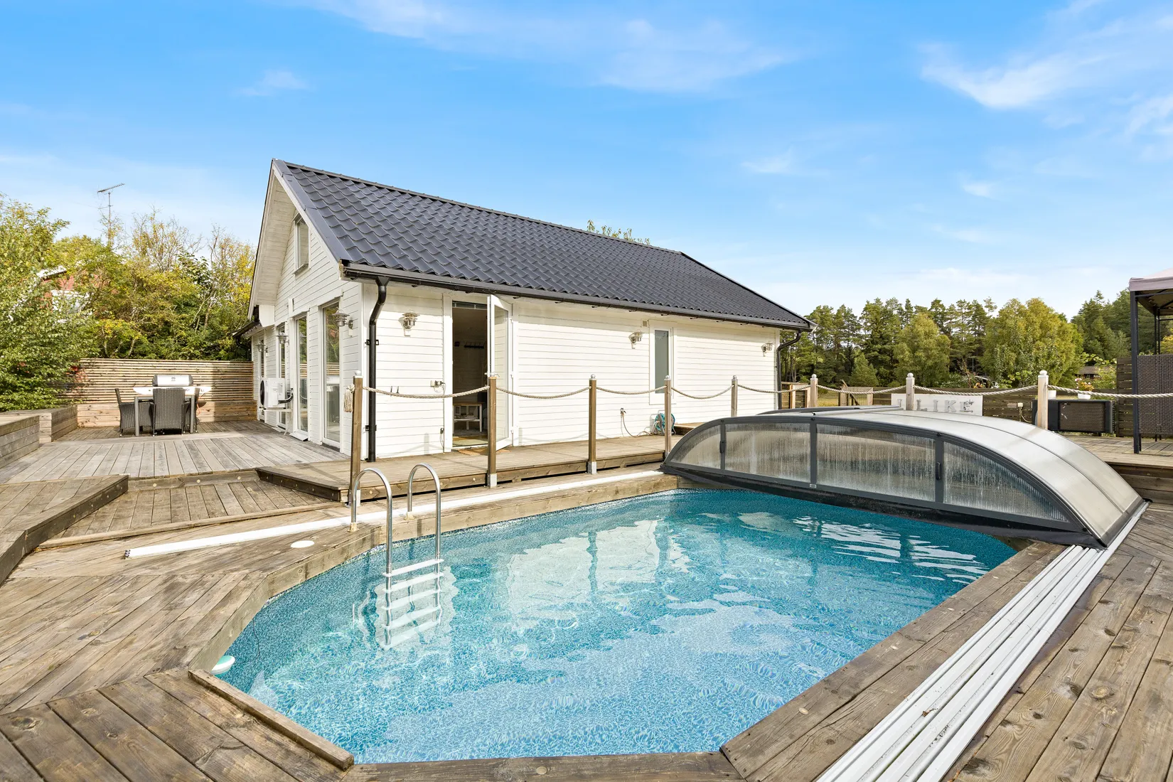 Villa, Trädgårdsodlarvägen 18, Bro/Saltvik, Upplands-Bro