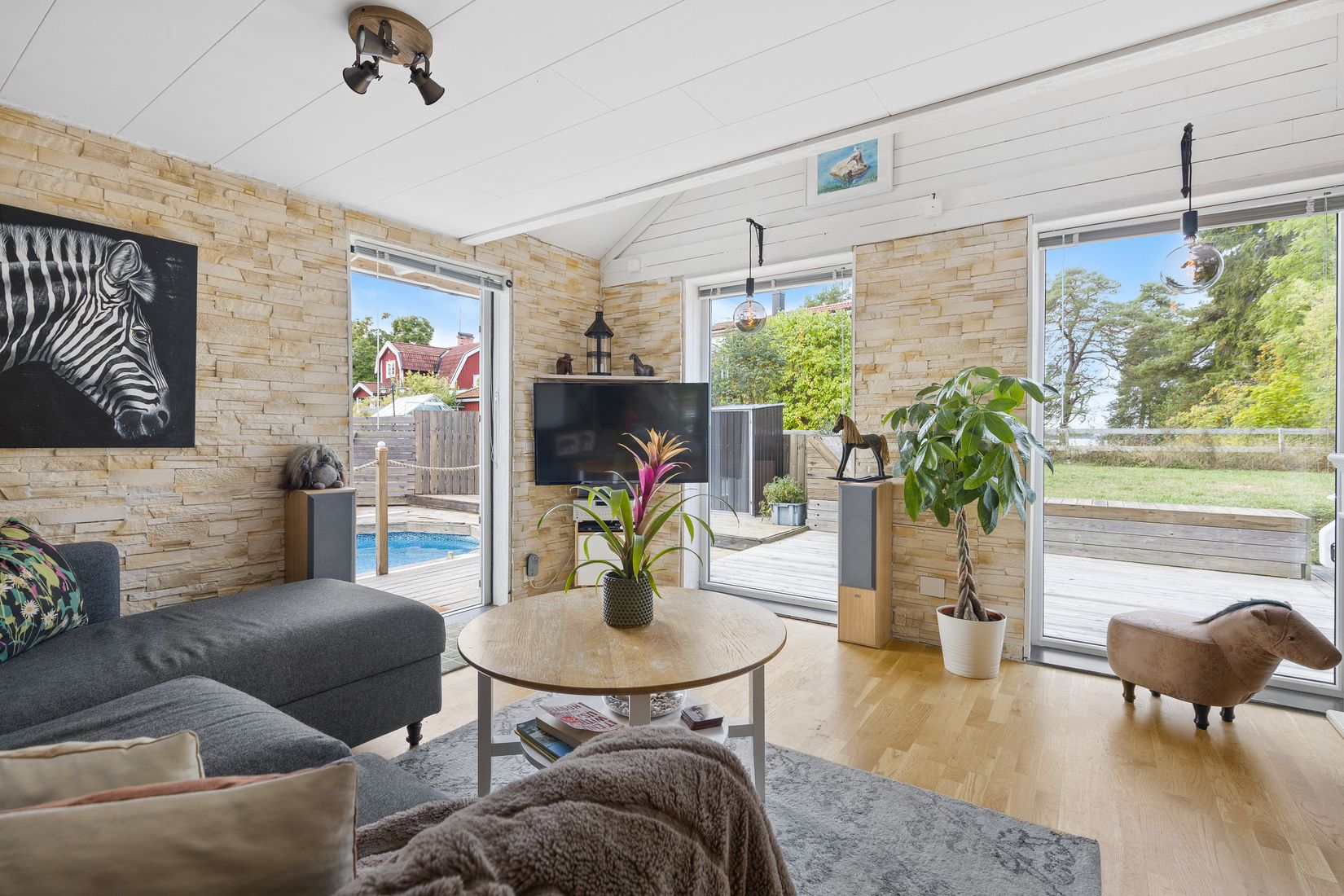 Villa, Trädgårdsodlarvägen 18, Bro/Saltvik, Upplands-Bro