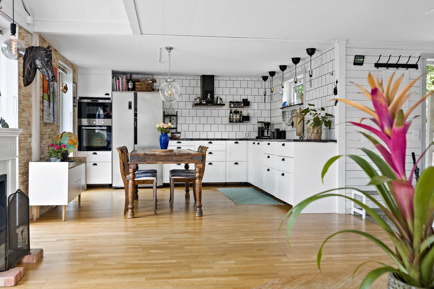 Villa, Trädgårdsodlarvägen 18, Bro/Saltvik, Upplands-Bro