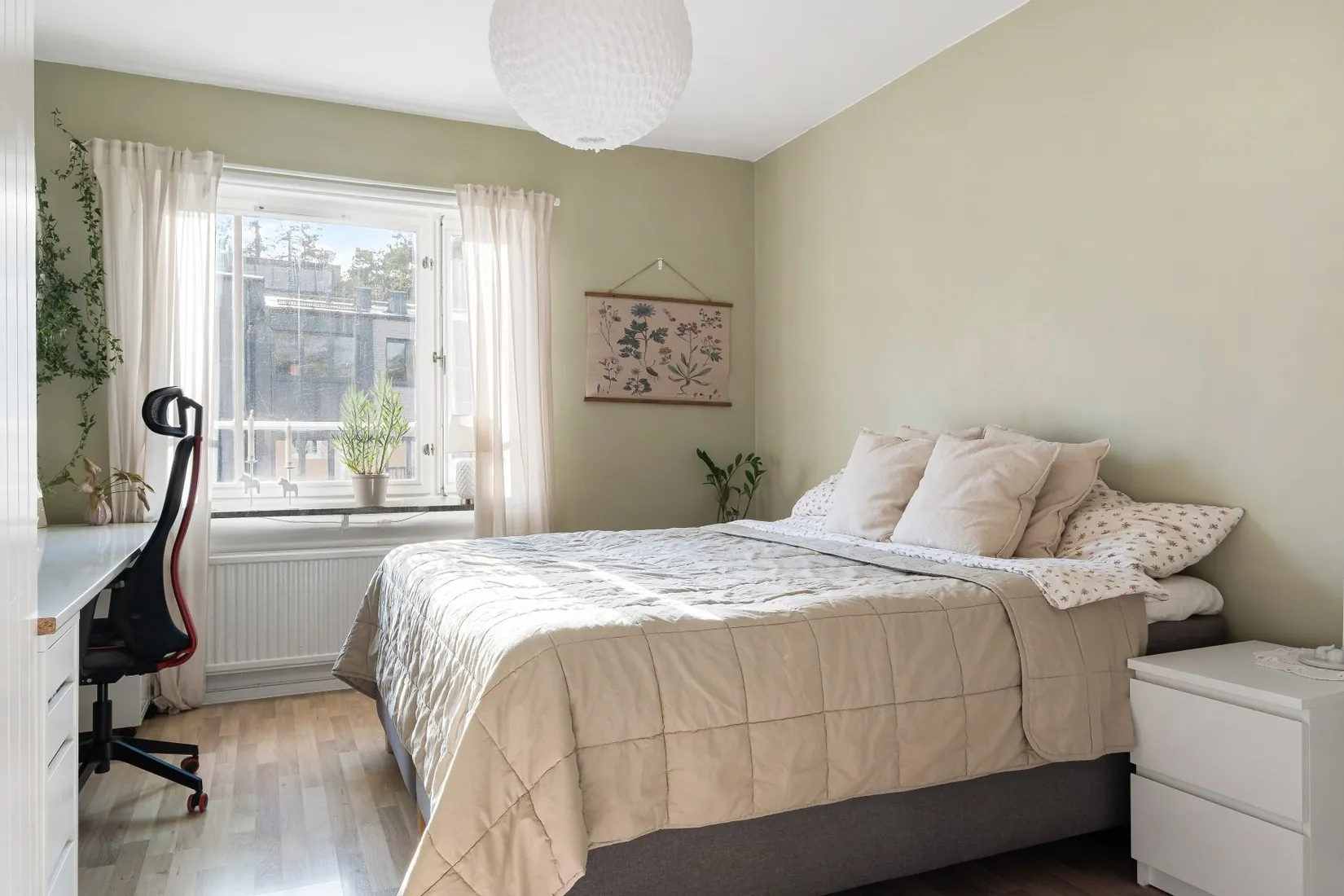 Bostadsrätt, Tyska Bottens Väg 48b, våning 2/2, Nockebyhov, Stockholm