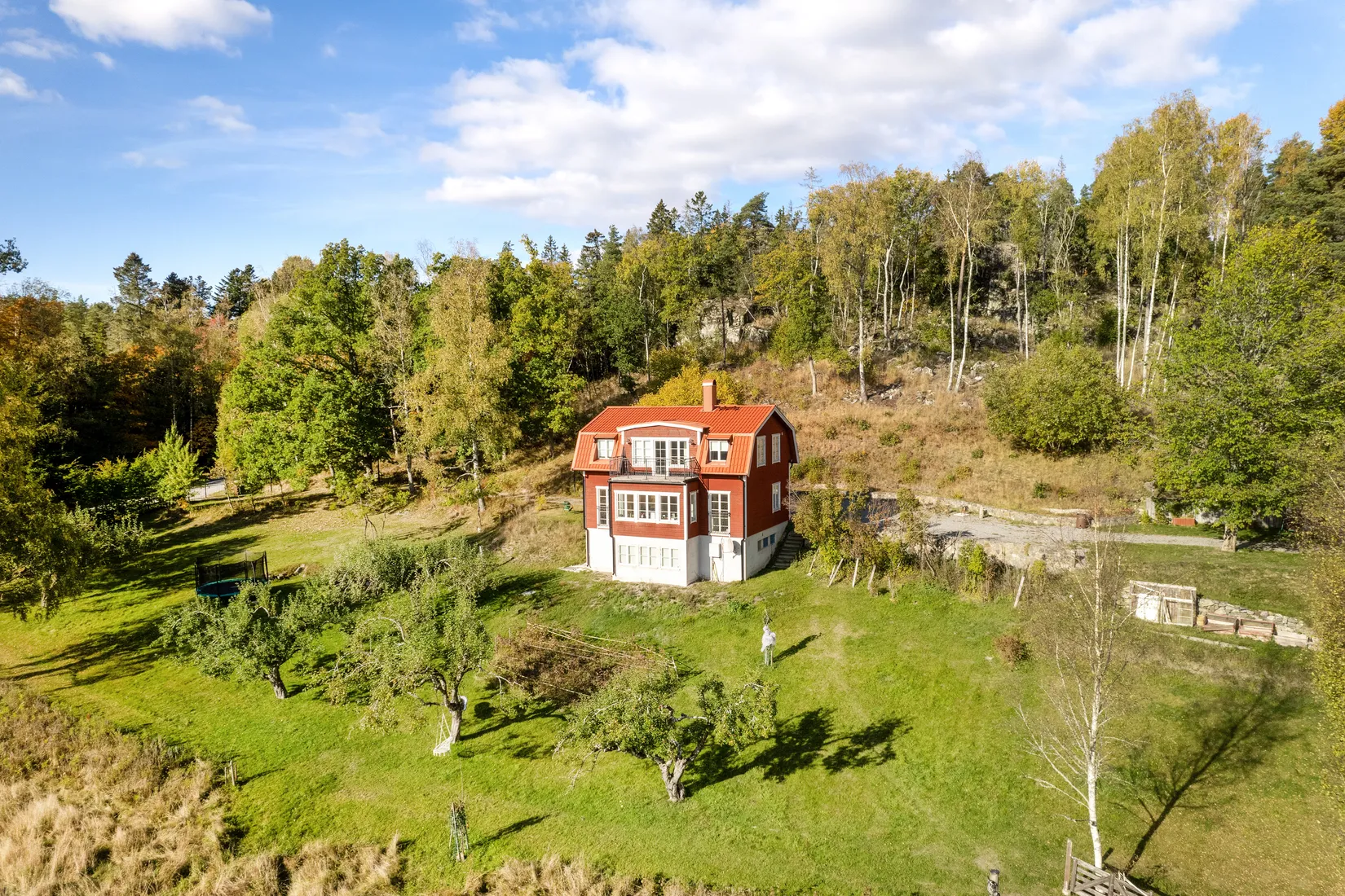 Gård/Skog, Södertäljevägen 110, Tungelsta, Haninge