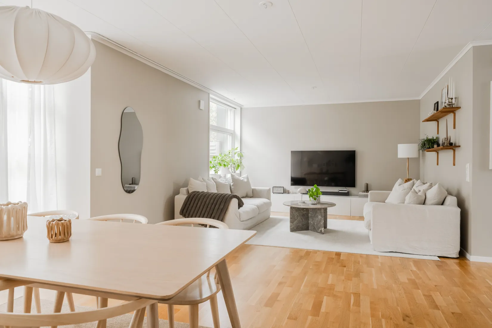Radhus, Johannes väg 17, Kävlinge