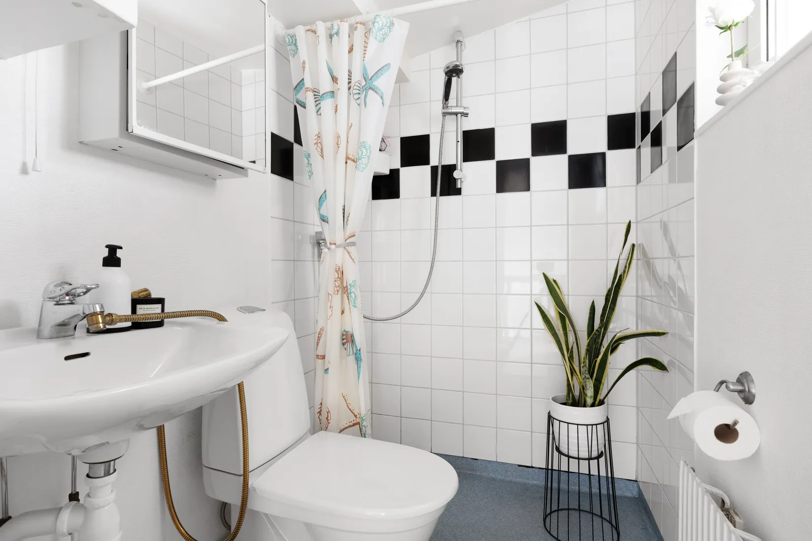 Bostadsrätt, Blommelundsvägen 1, Carlslund, Upplands Väsby