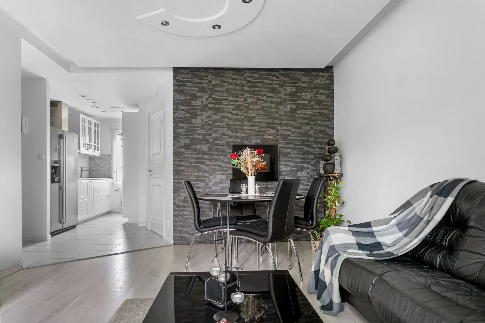 Bostadsrätt, Anhaltsvägen 49, Helenelund, Sollentuna