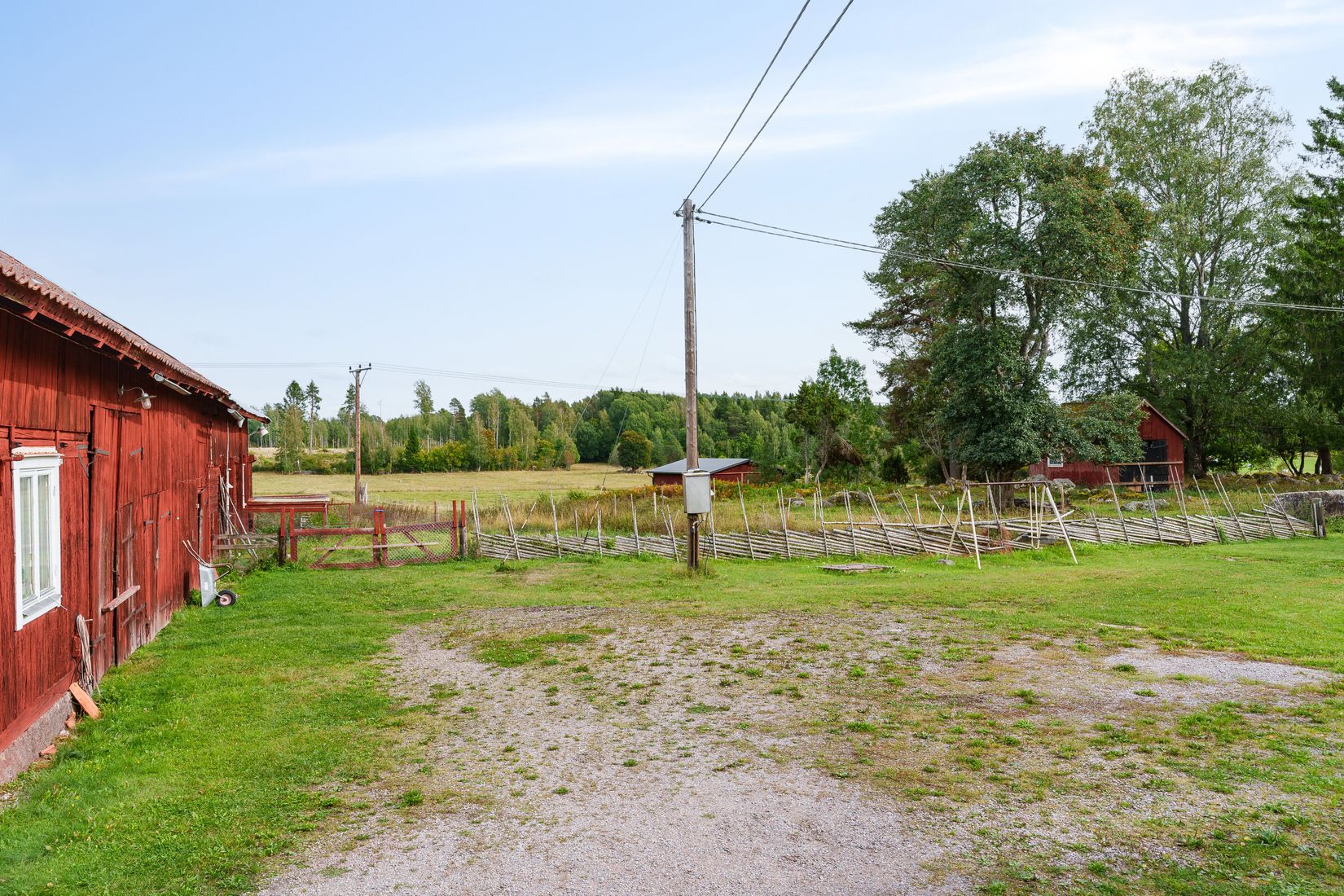 Gård/Skog, Grönö 320, Skärplinge, Tierp