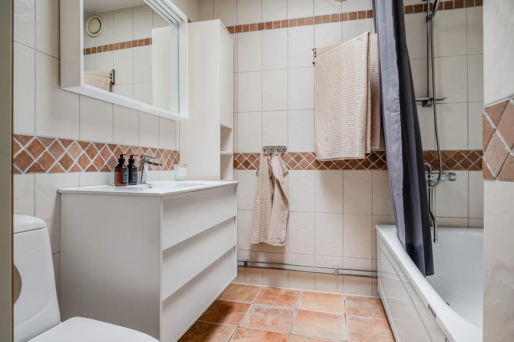 Villa, Radhus, Backavägen 6A, Katrineholm Söder, Katrineholm