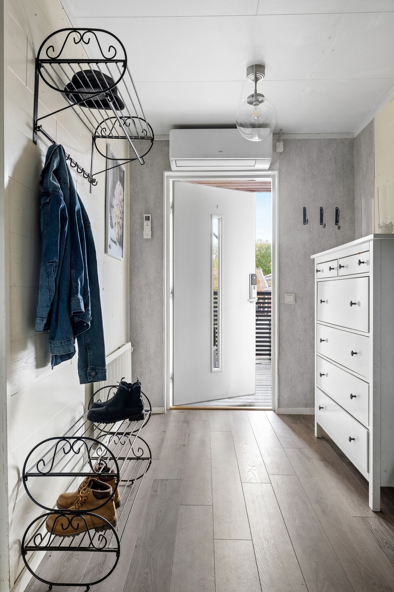 Bostadsrätt, Radhus, Arabeskvägen 25, Skokloster Slottsskogen, Håbo