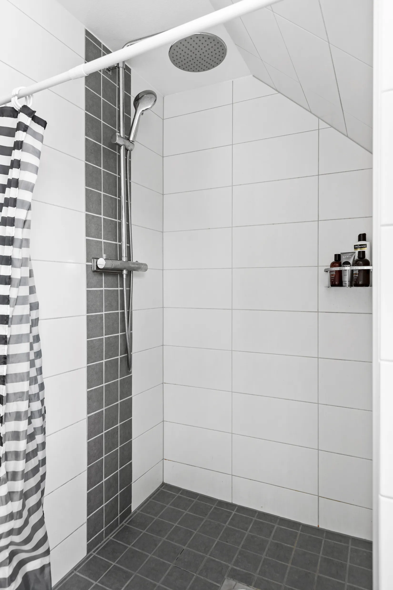 Radhus, Silleskärsgatan 63, Önnered, Göteborg