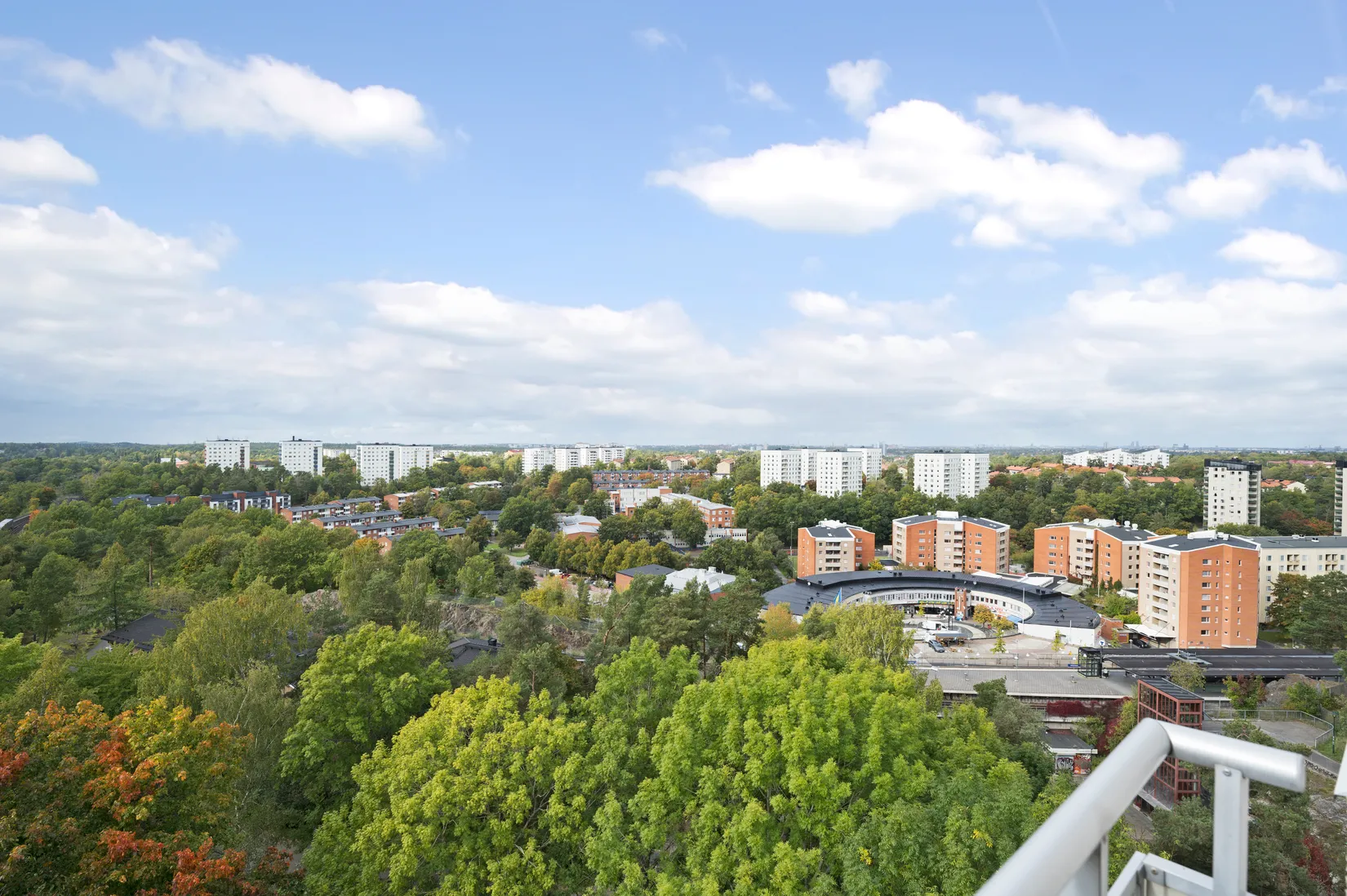 Bostadsrätt, Gillerbacken 28, ETAGEVÅNING!, Rågsved, Stockholm