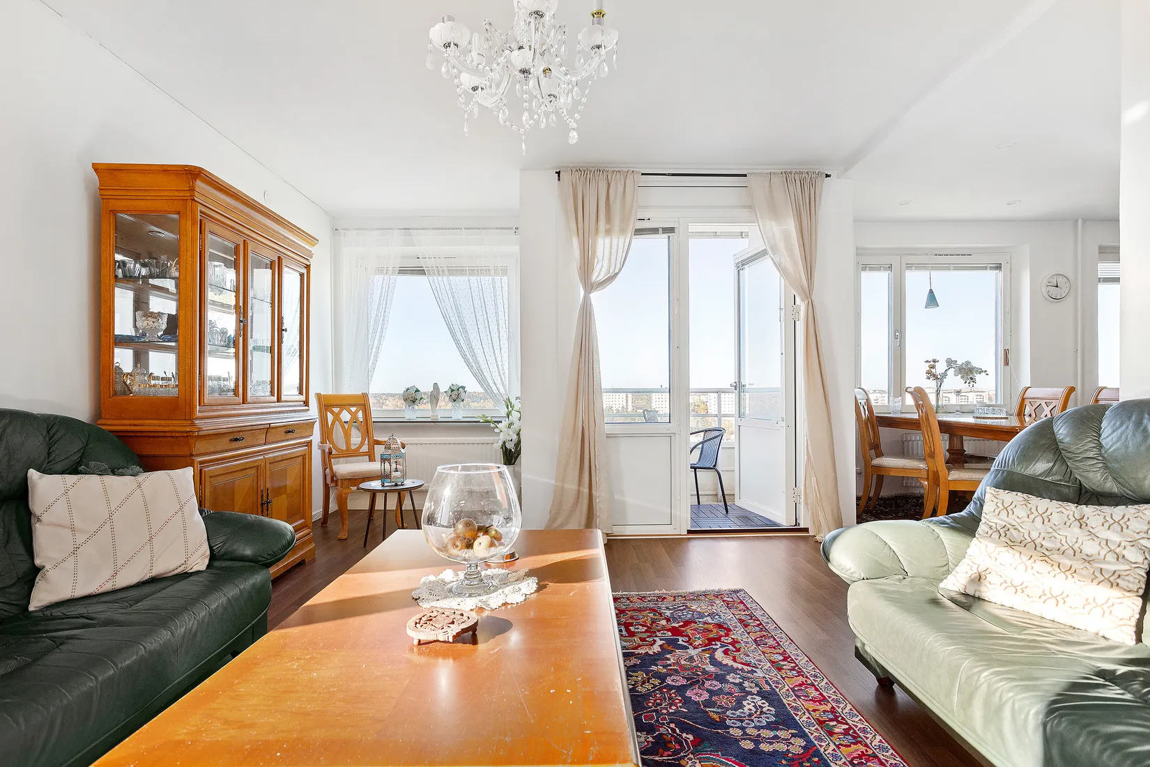 Bostadsrätt, Gillerbacken 28, ETAGEVÅNING!, Rågsved, Stockholm