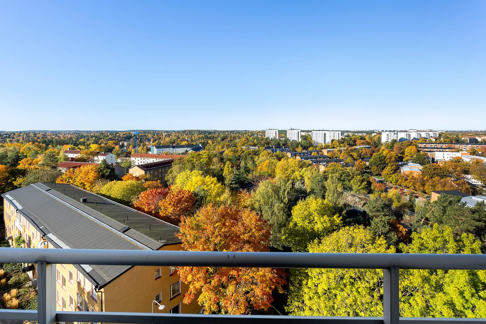 Bostadsrätt, Gillerbacken 28, ETAGEVÅNING!, Rågsved, Stockholm