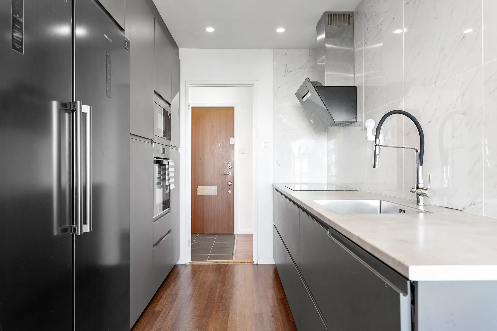 Bostadsrätt, Gillerbacken 28, ETAGEVÅNING!, Rågsved, Stockholm