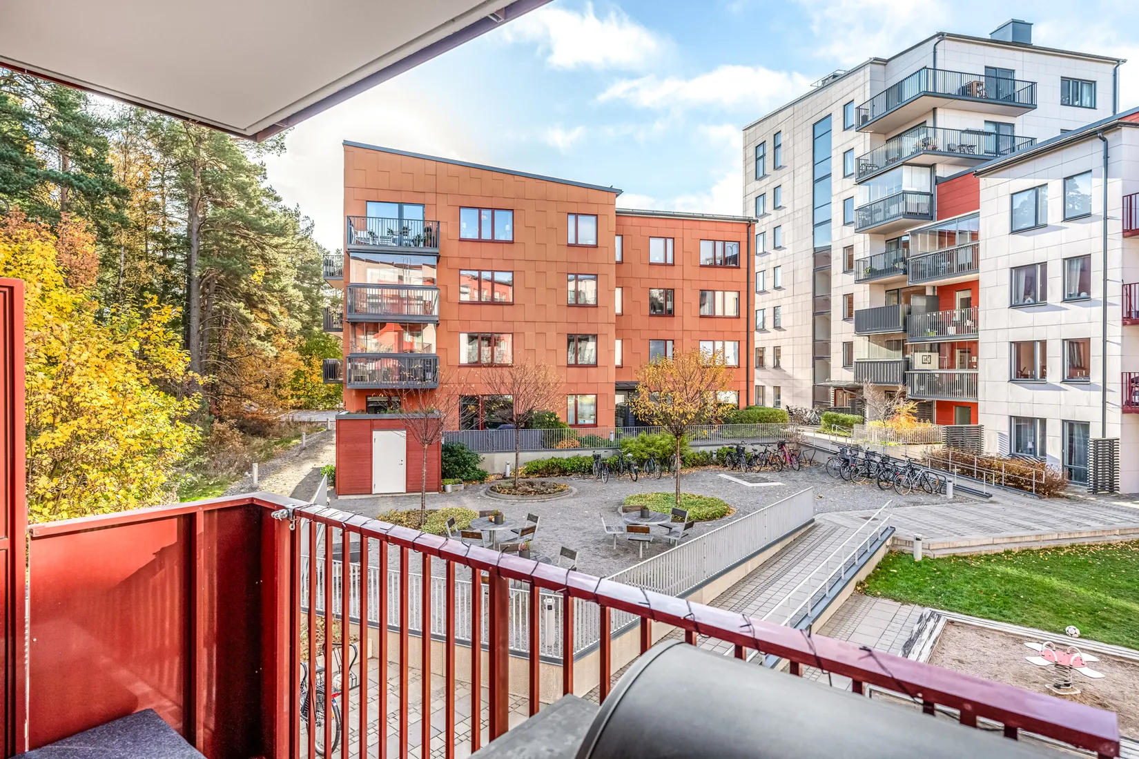 Bostadsrätt, KÄLLTORPSVÄGEN 13, VÅN 2/4, Näsbypark, Täby