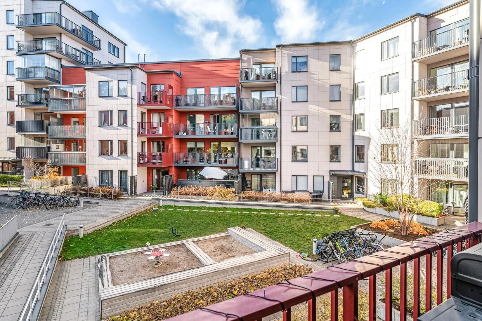 Bostadsrätt, KÄLLTORPSVÄGEN 13, VÅN 2/4, Näsbypark, Täby