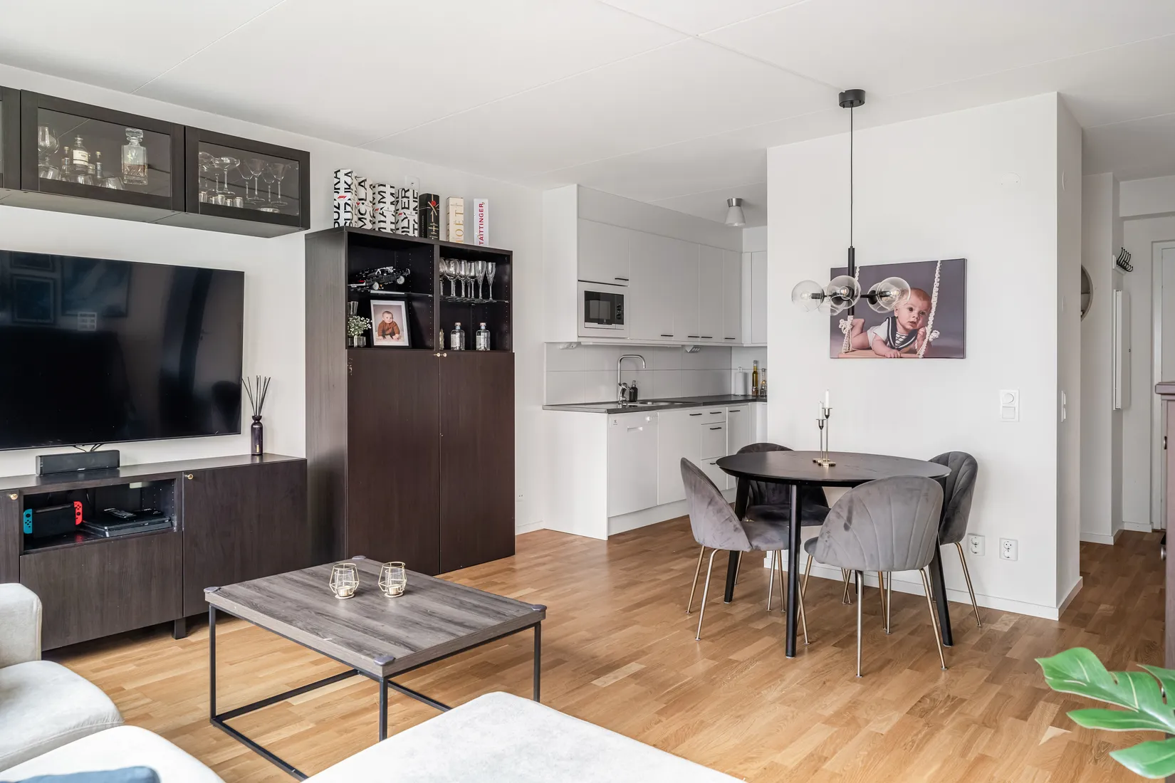 Bostadsrätt, KÄLLTORPSVÄGEN 13, VÅN 2/4, Näsbypark, Täby