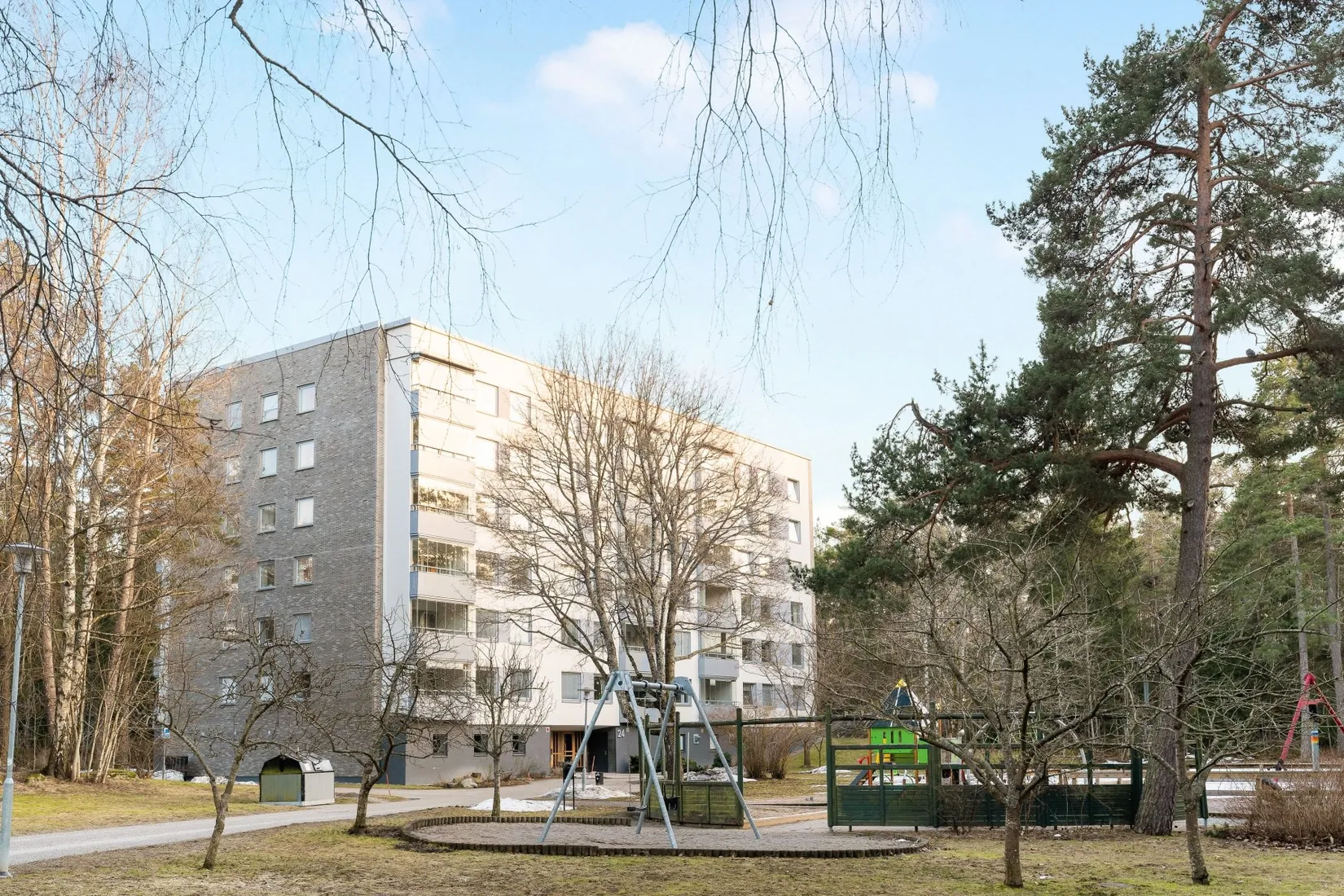 Bostadsrätt, Rosenhöjdsvägen 24, Rosenlund, Södertälje
