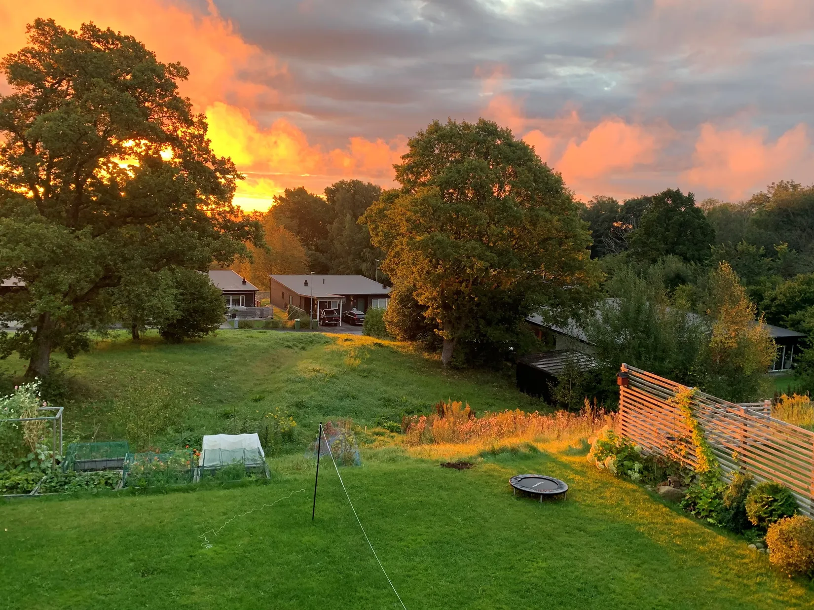 Villa, Radhus, Nedre Hasselbacksvägen 13, Hasselbacken, Skövde